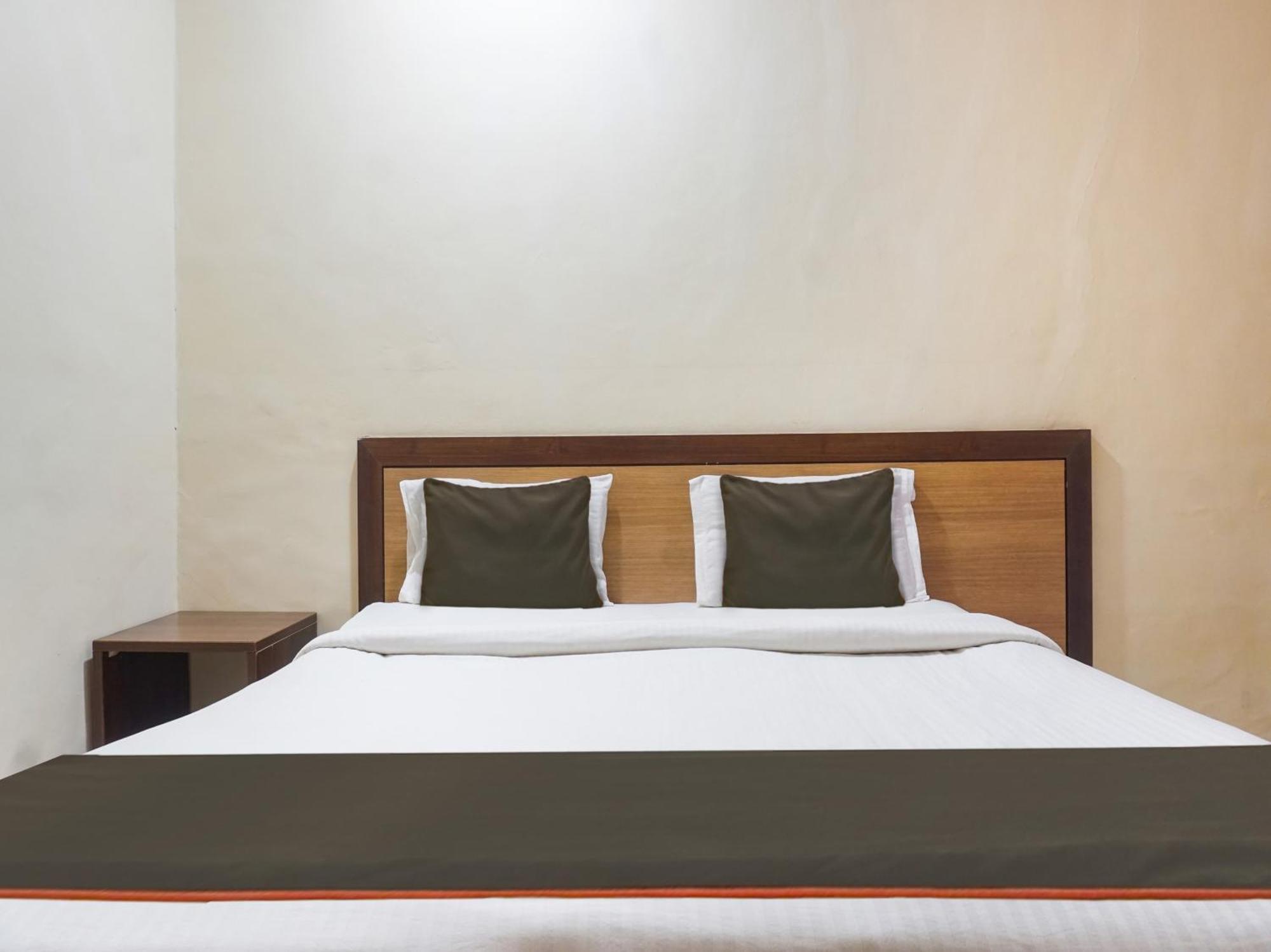 Collection O Orchard Resort Pune Exteriör bild